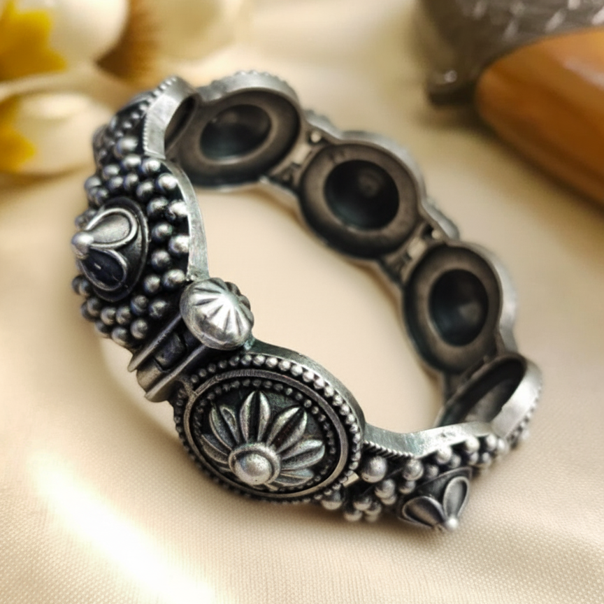 Luxurious Oxidised Silver Bangle | Adjustable Free Size Kada