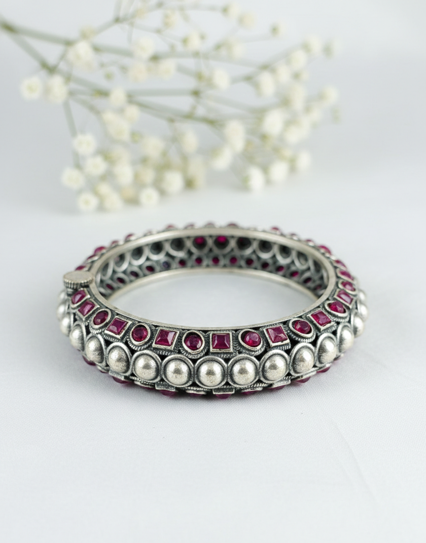 Royal Antique Silver Kada Bangle – Handcrafted Ruby-Pink Stone Embellished Ethnic Bracelet for Women
