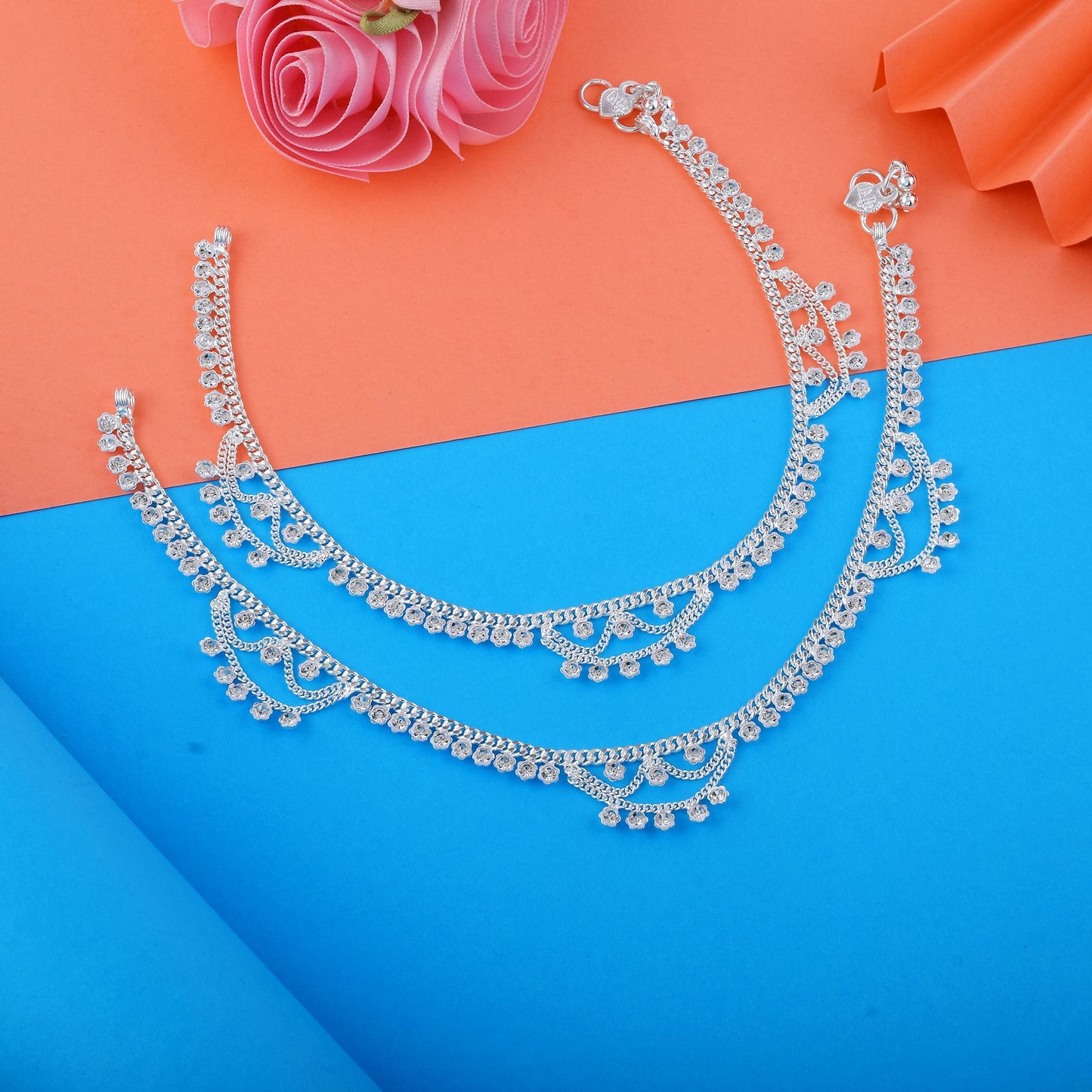 Elegant Silver Zircon Studded Lace Pattern Anklets Daily Wear Payal