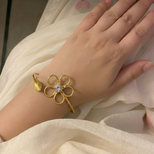 Delicate Gold Tone Daisy Flower Open Bangle | Gold Floral Cuff Bracelet