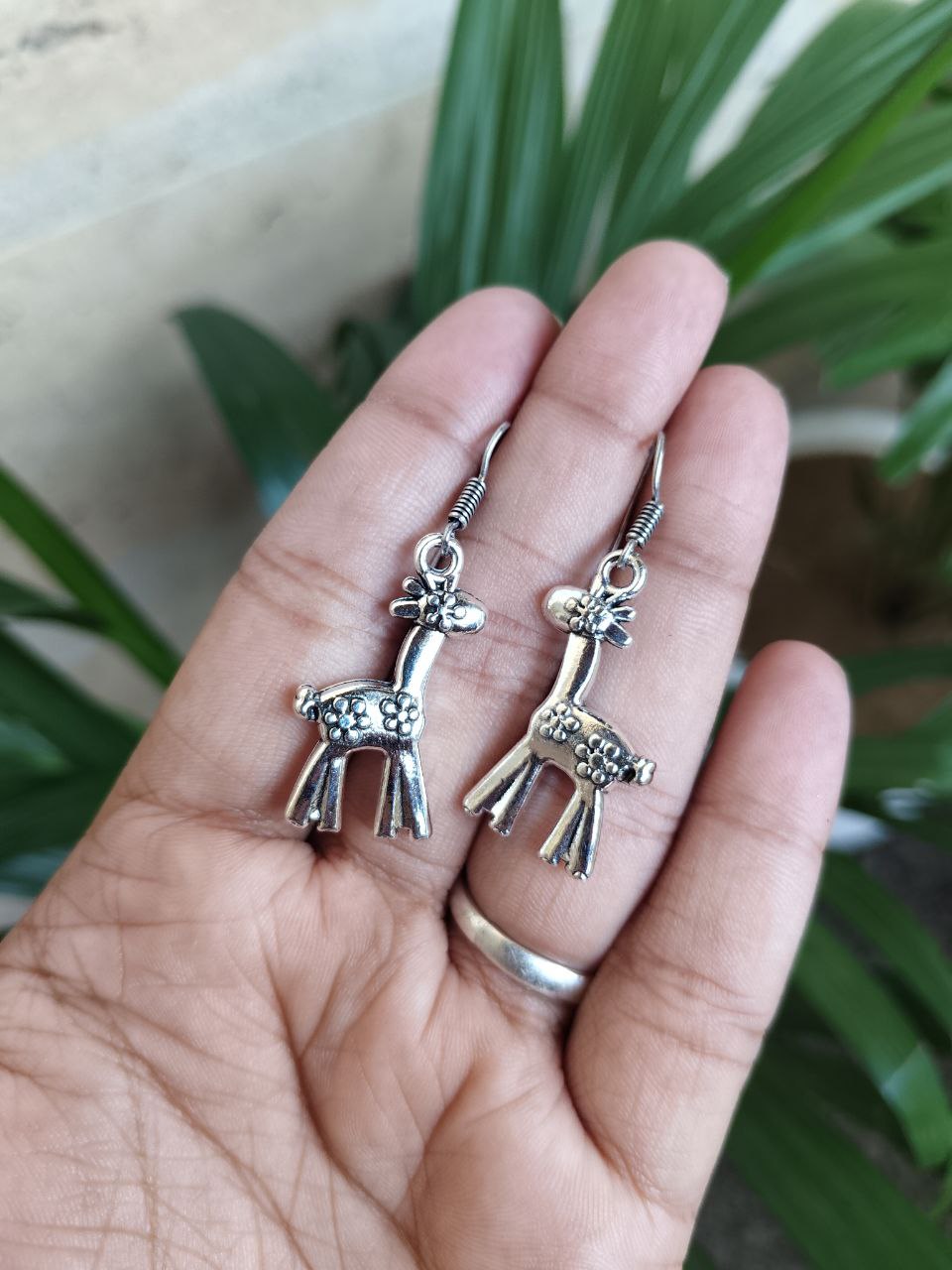 Adorable Giraffe Dangle Earrings | Cute Silver Plated Animal Jewellry for Women & Girls