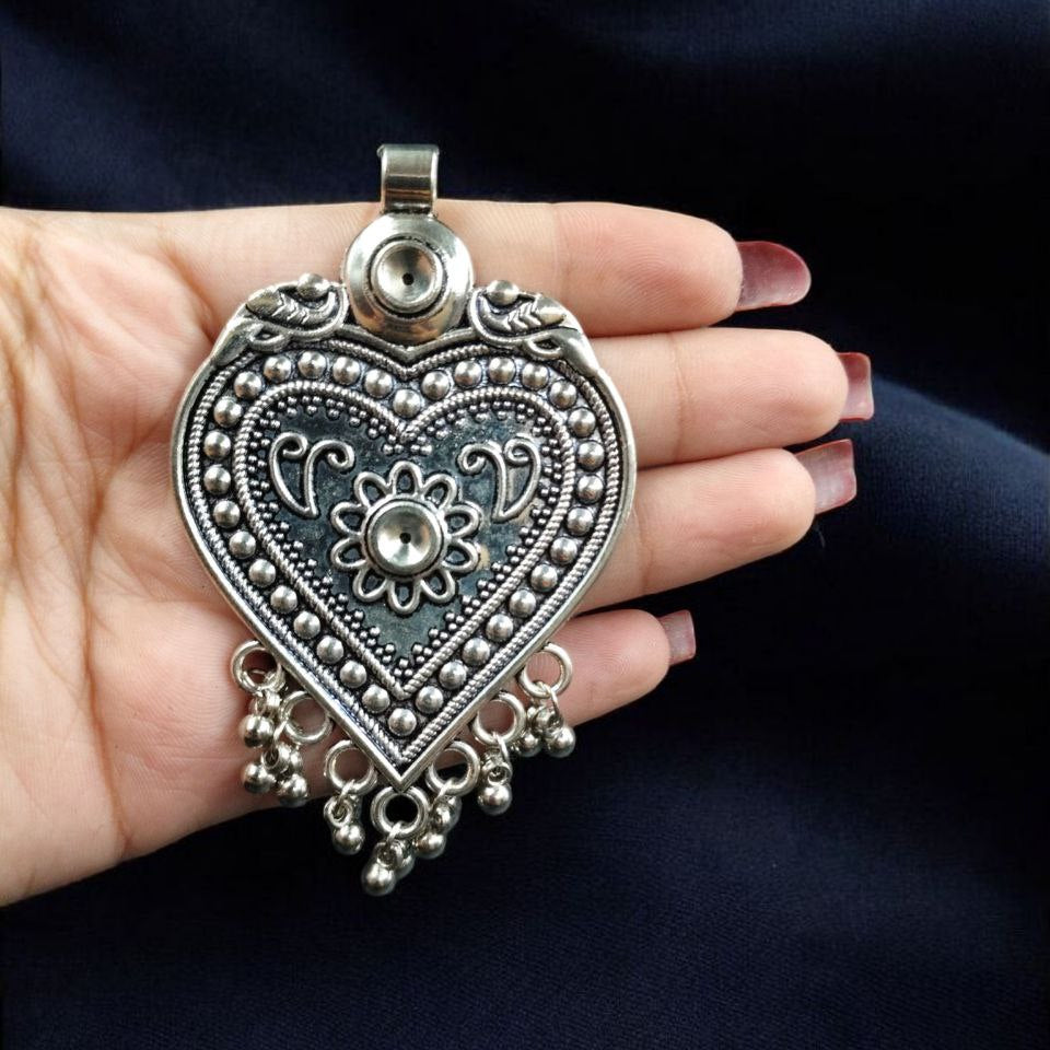 Oxidized Silver Heart Pendant Necklace | Intricate Tribal Dangle Charm